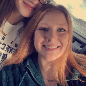 Meet your Posher, Christie